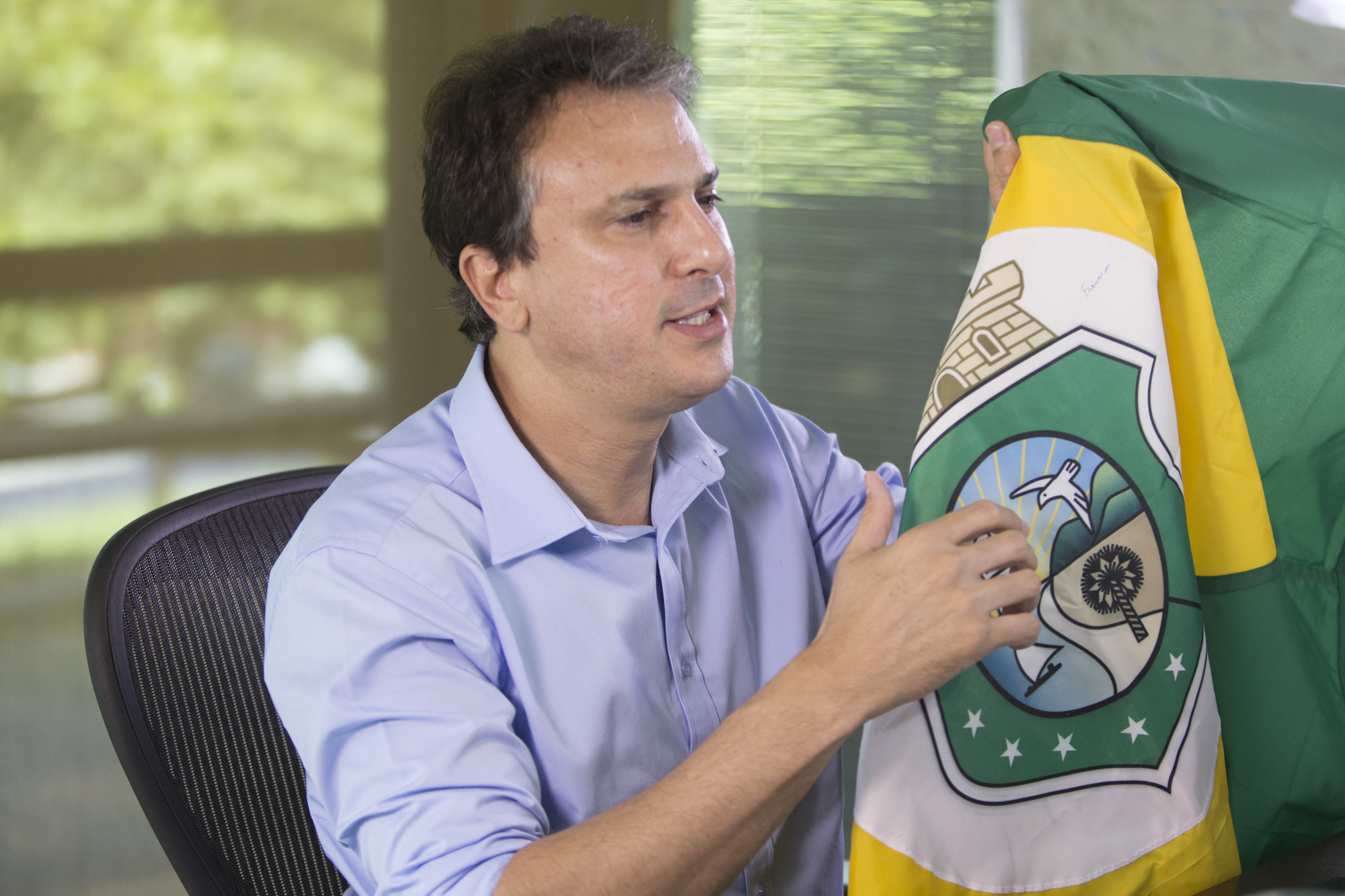 Governador anuncia programa para reduzir fila de exames e cirurgias no Estado