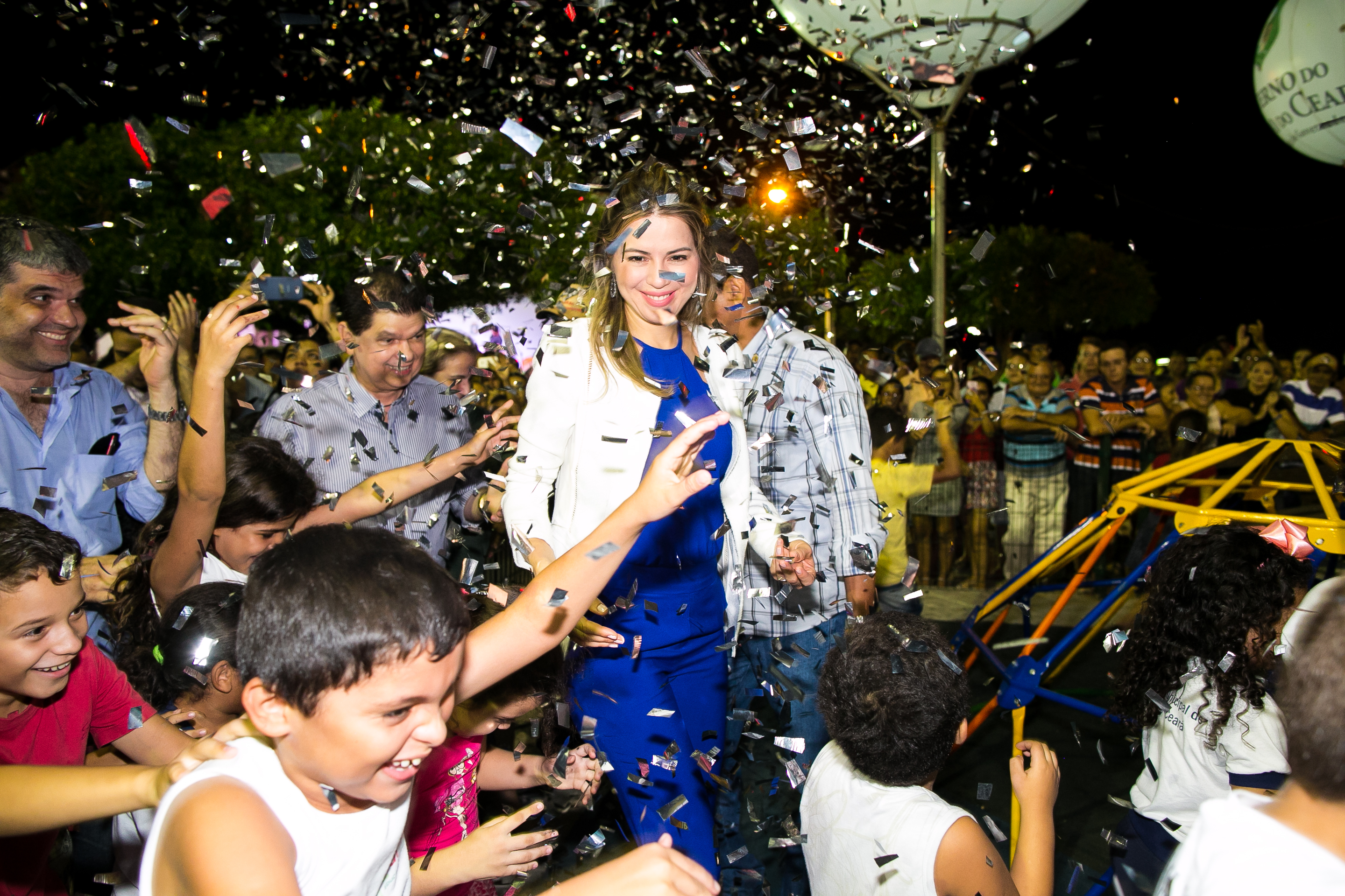 Paraipaba: Governo do Ceará entrega 25ª brinquedopraça para as crianças cearenses