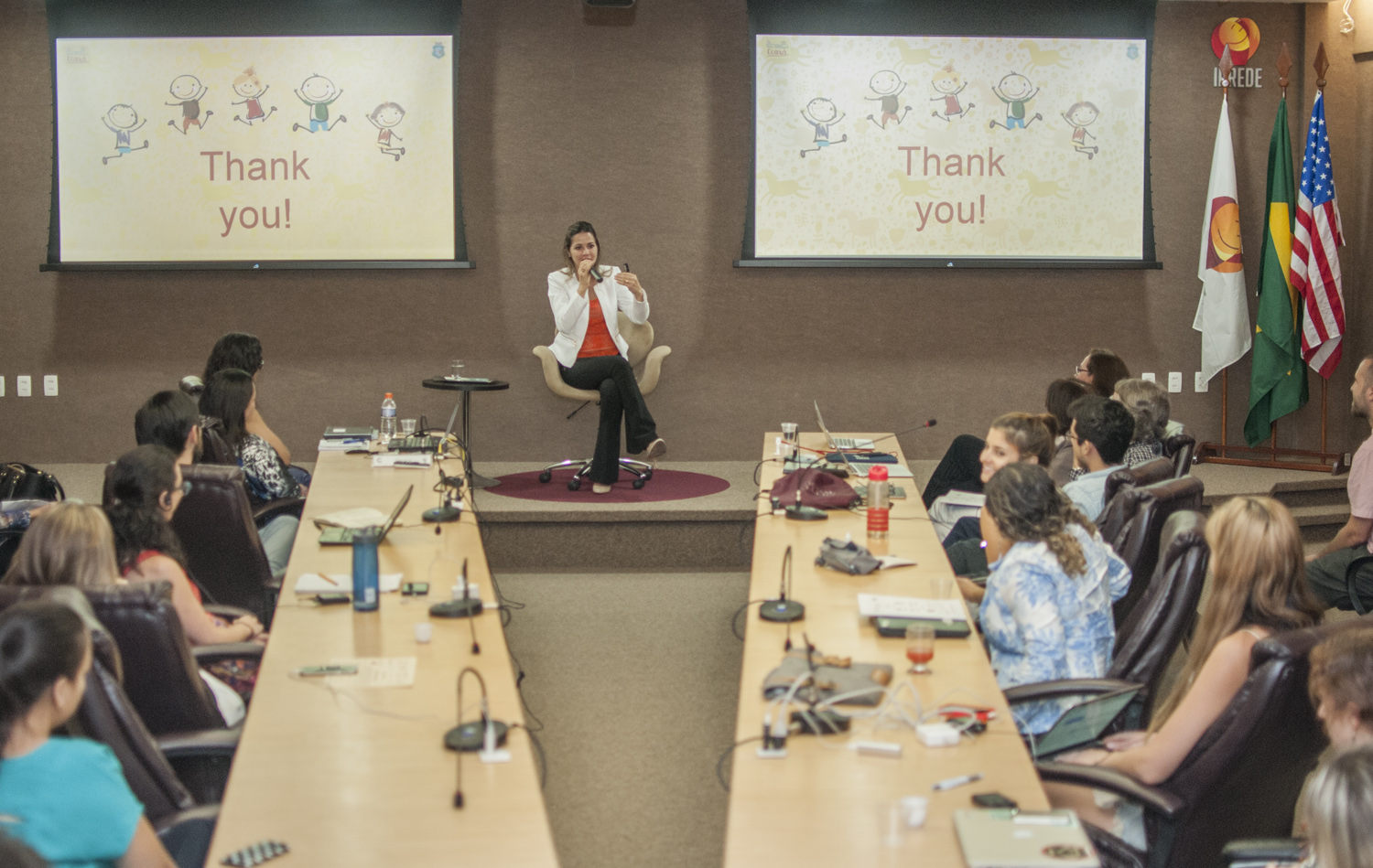 Primeira-dama do Ceará apresenta Programa Mais Infância Ceará em simpósio promovido por UFC e Harvard