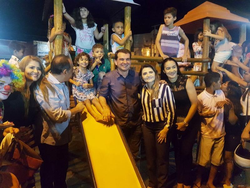 Governo do Ceará inaugura 27ª brinquedopraça para crianças cearenses