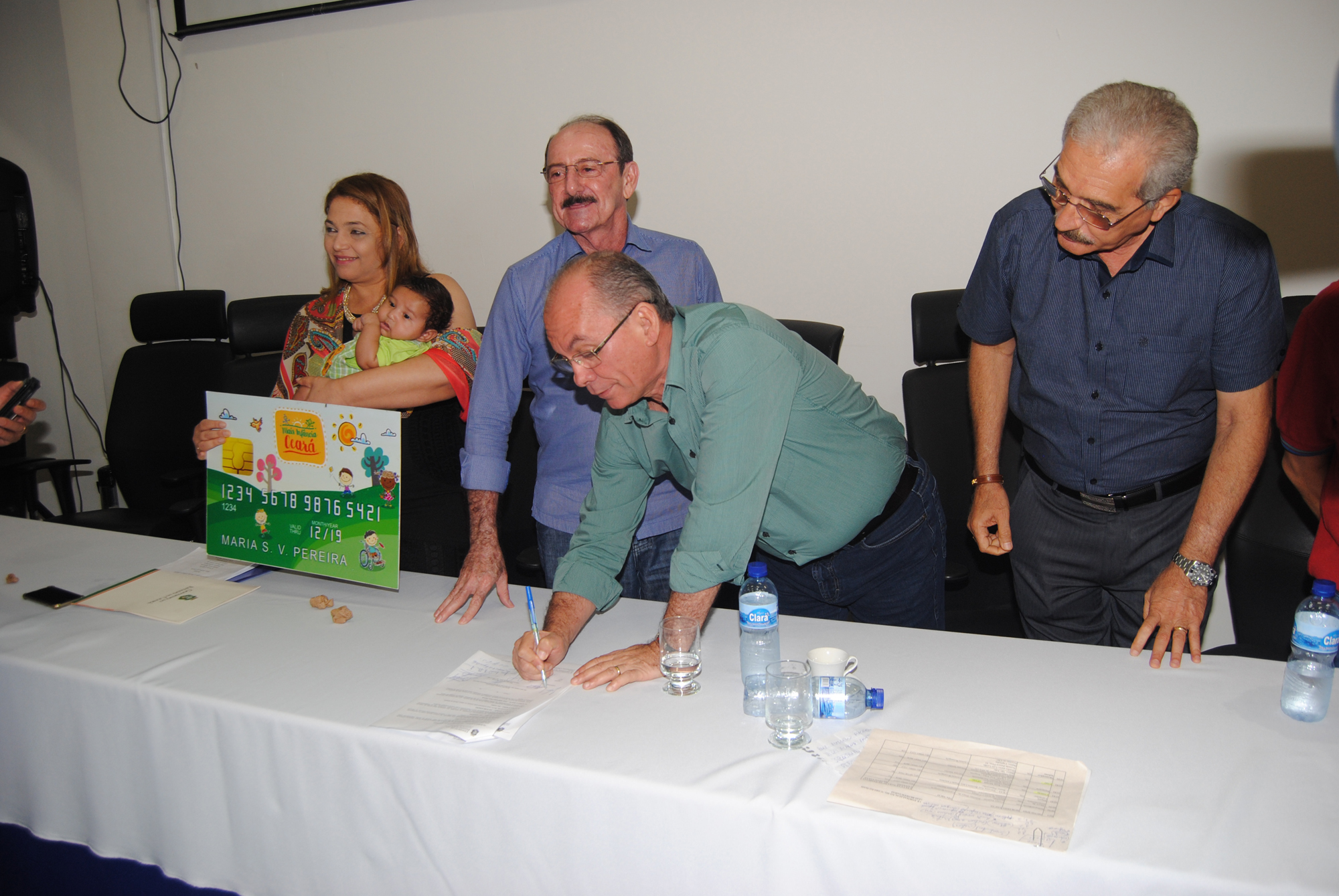 Crateús: Cartão Mais Infância chega para beneficiar 497 famílias