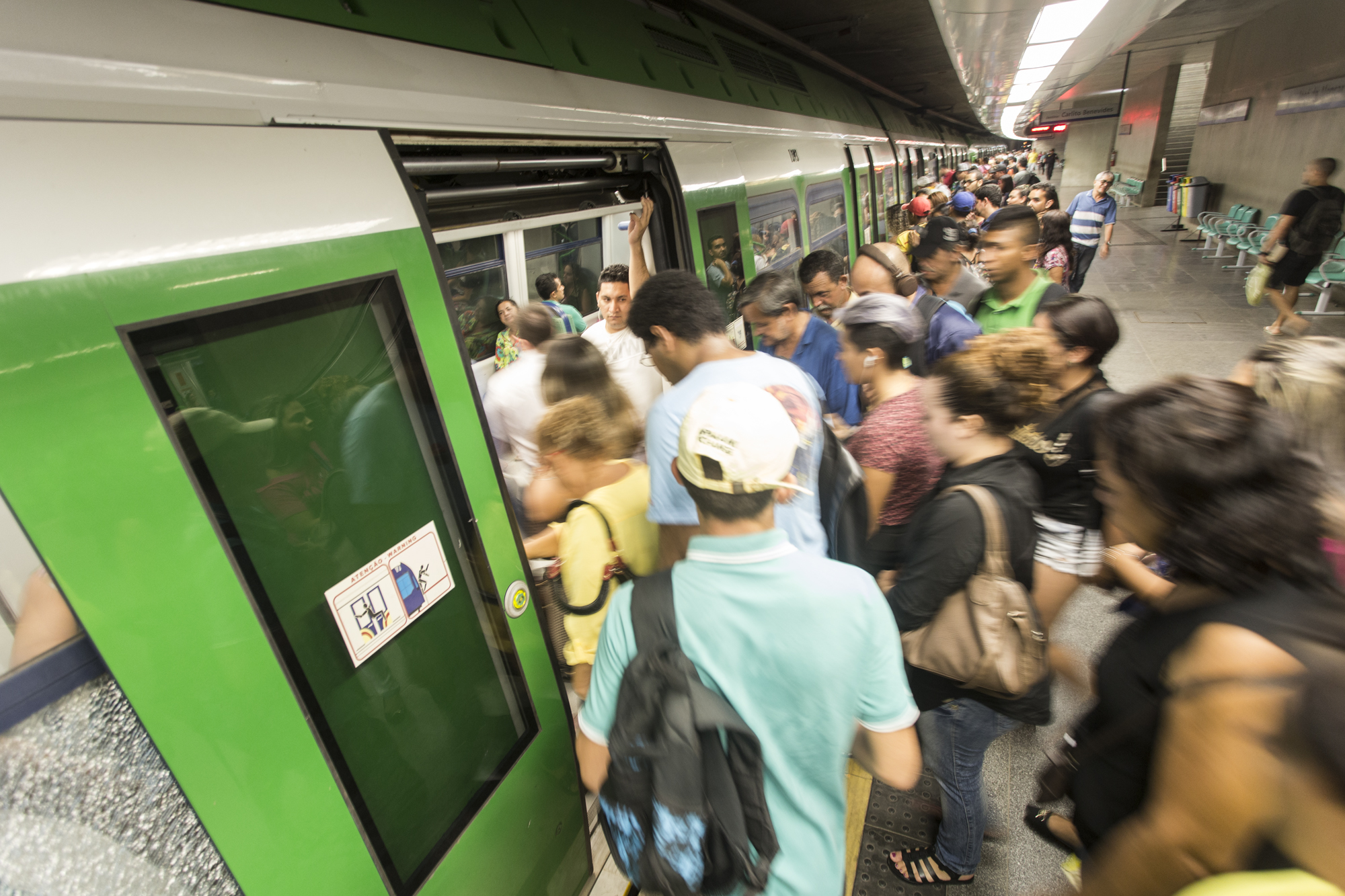 Metrô de Fortaleza terá reforço na limpeza dos trens a partir de fevereiro