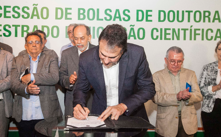 Governo do Ceará vai destinar 1,01% da receita tributária líquida para a Funcap