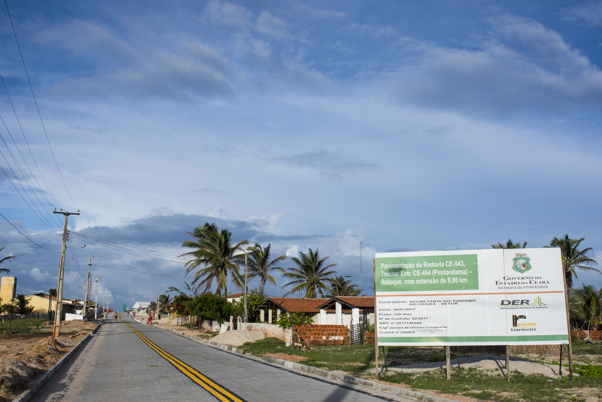 Pavimentação de estrada beneficia turismo de Aquiraz e Pindoretama