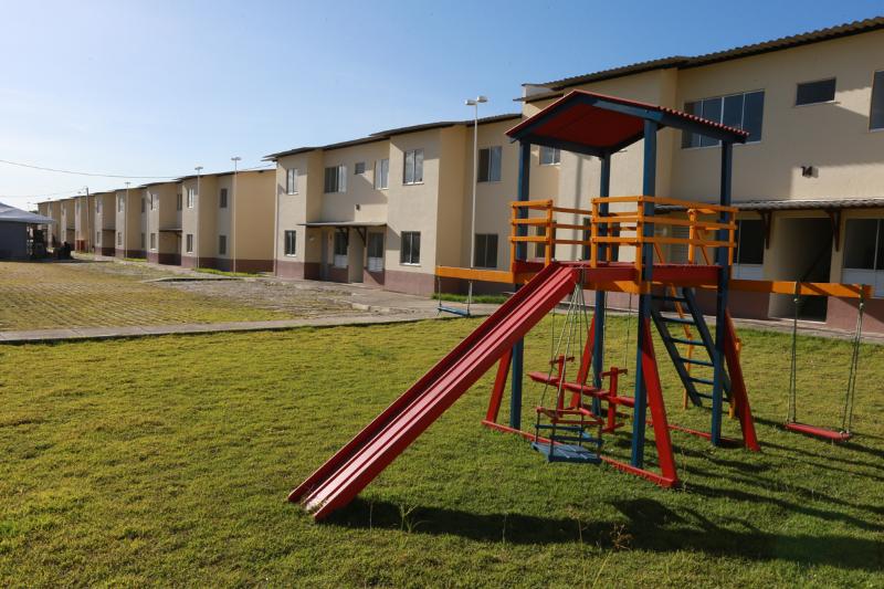 Governo do Ceará entrega 256 unidades habitacionais em Pacatuba