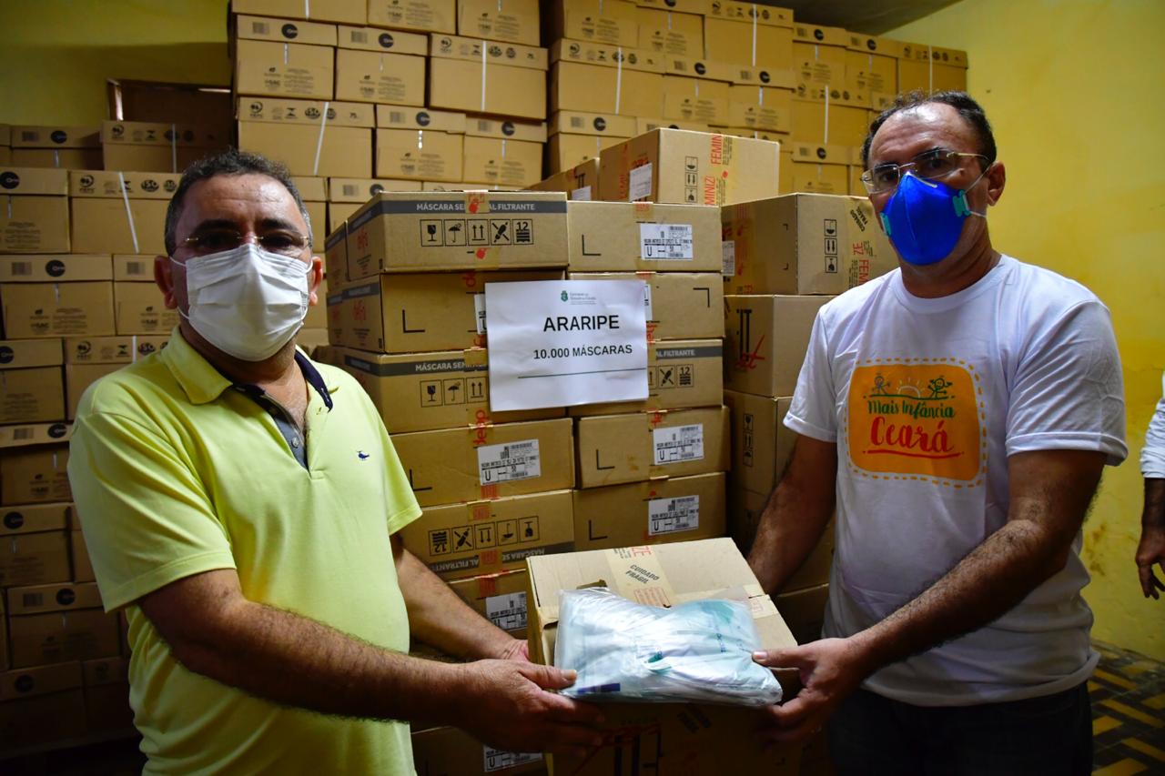 Covid-19: 72 mil máscaras são distribuídas para população de cinco municípios cearenses
