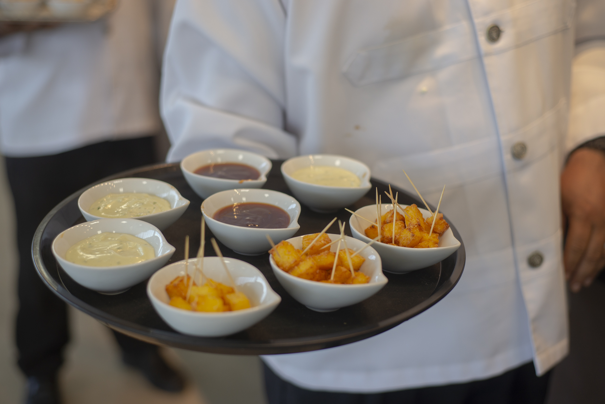 Cadastro para auxílio a profissionais do setor de bares e restaurantes se encerra nesta quinta-feira (8)