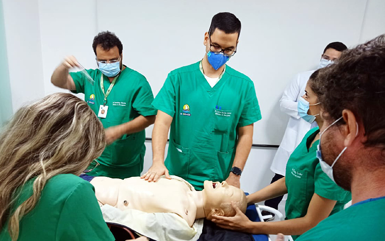 Programa Ampliares qualifica atendimento em saúde nas cinco regiões do Ceará