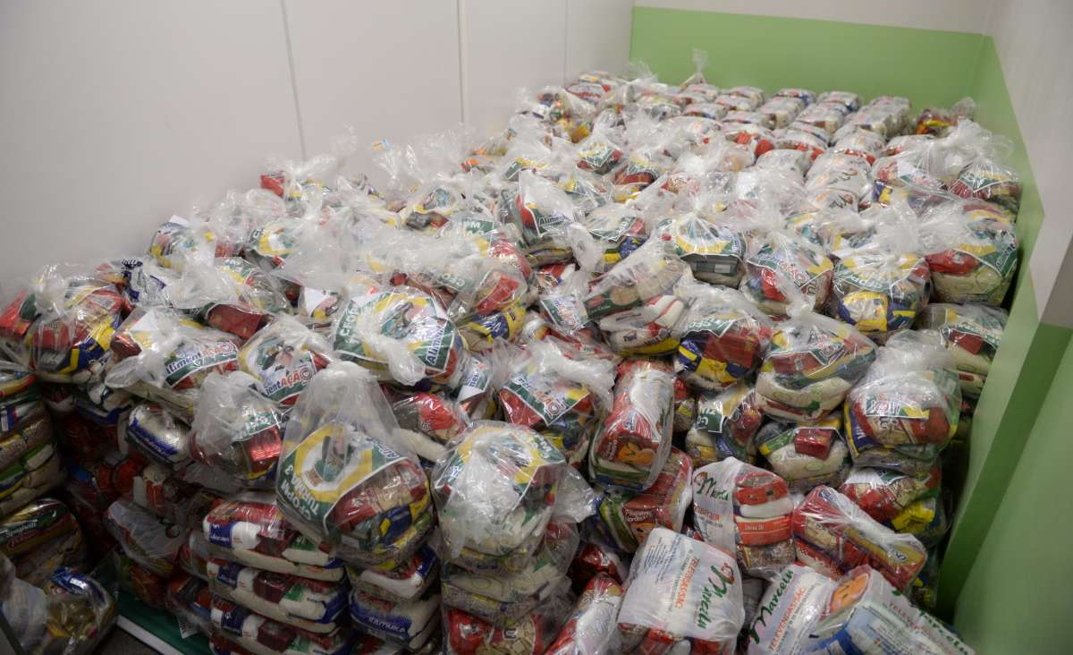 Campanha AlimentAÇÃO da SSPDS ultrapassa meta em 40% e entrega cestas básicas na tarde desta sexta-feira (21)