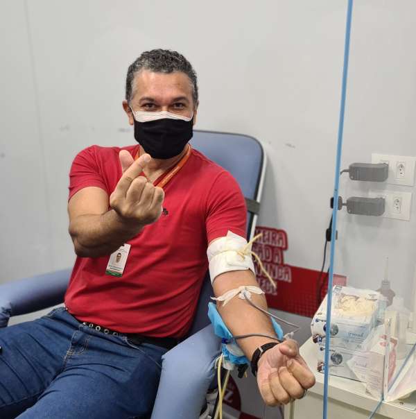 Servidores e colaboradores do Centro Administrativo do Cambeba doam sangue ao Hemoce