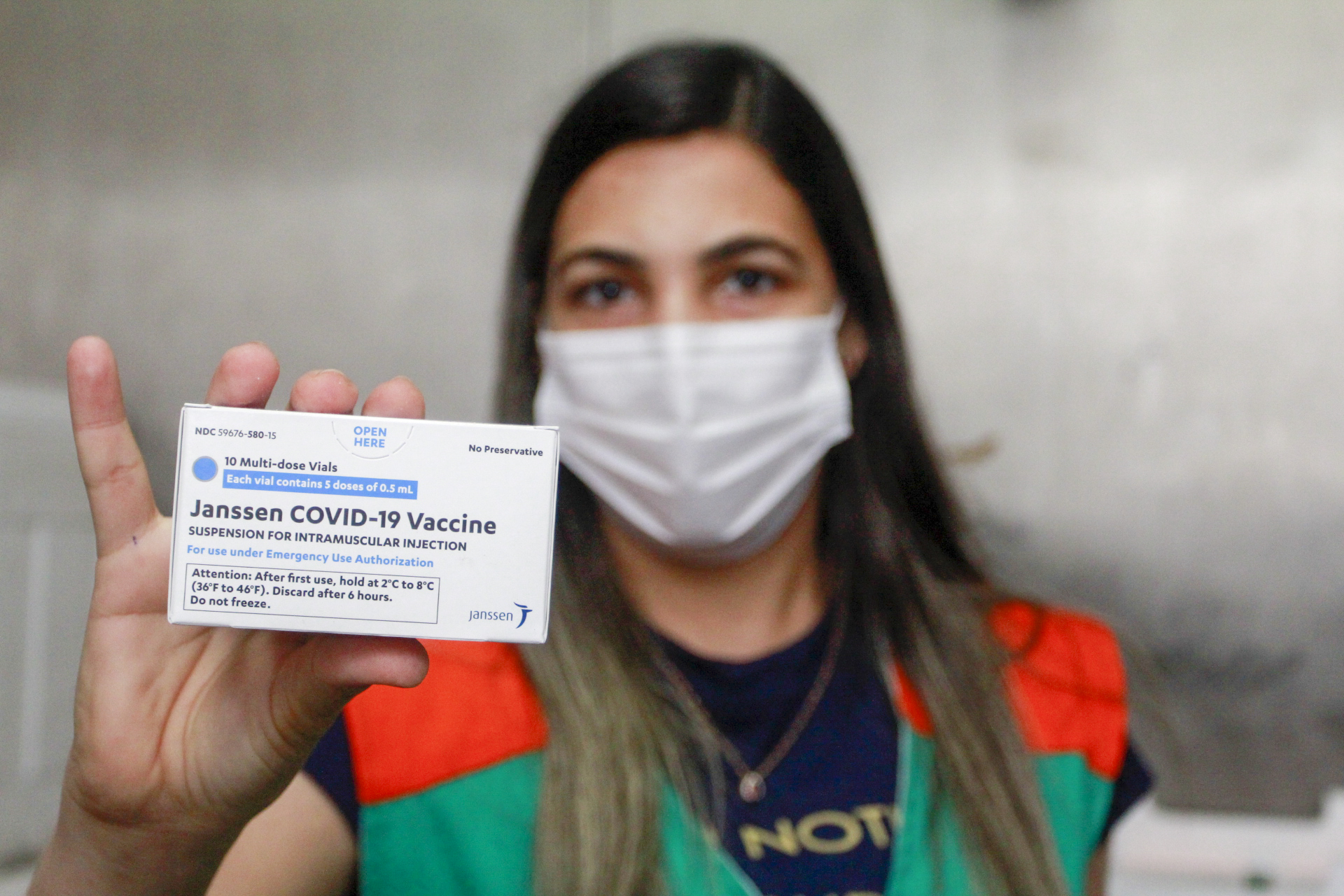 Ceará recebe mais 270,9 mil doses de vacinas contra Covid, incluindo o primeiro lote da Janssen