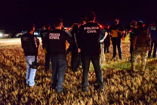 Operação deflagrada em Sobral resulta na prisão de 20 pessoas e na apreensão de entorpecentes