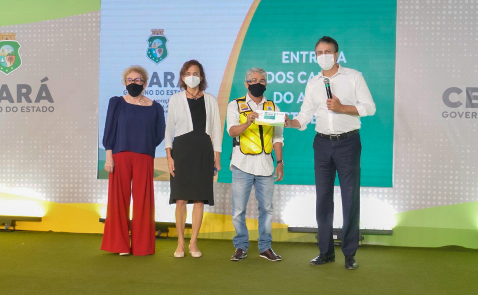 Governo do Ceará inicia entrega do Auxílio Cesta Básica para mais de 25 mil famílias