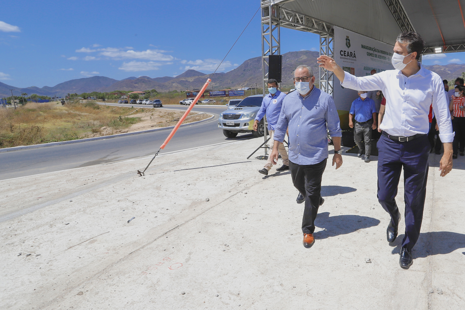 Governo do Ceará entrega duplicação do Contorno de Itapipoca e autoriza mais investimentos para rodovias no município