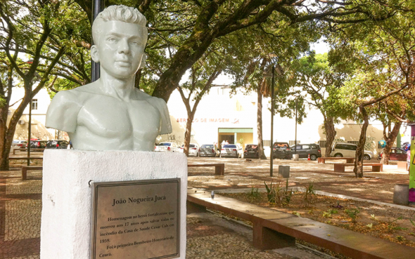 João Nogueira Jucá, jovem que enfrentou incêndio para salvar pacientes, é homenageado neste Dia do Estudante