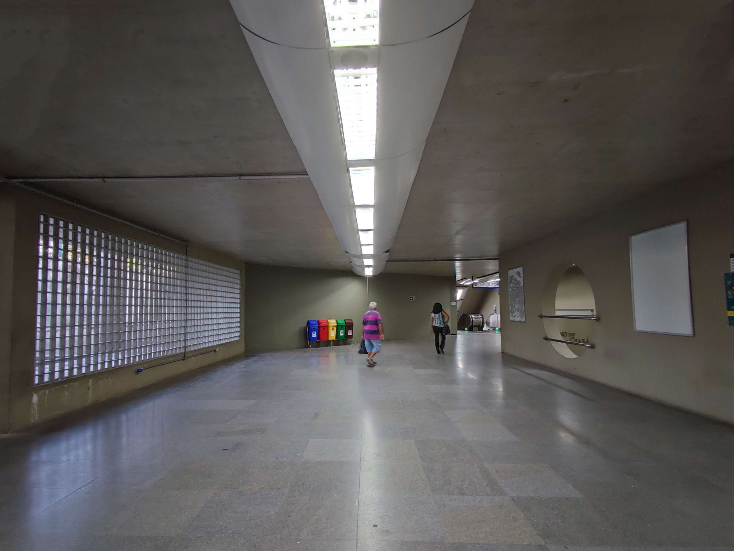 Metrofor abre espaços para instalação de quiosques de vendas na estação José de Alencar