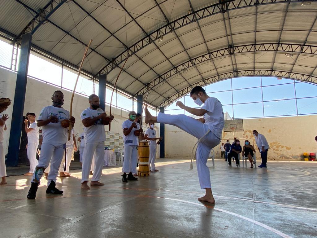 Capoeira muda rotina de jovens do Centro Socioeducativo São Francisco