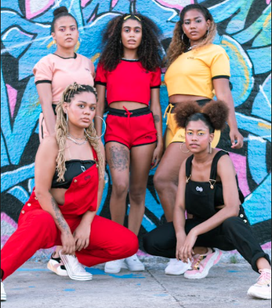 Coletivo com jovens mulheres negras, periféricas e empreendedoras é destaque na websérie “Nós no Batente”