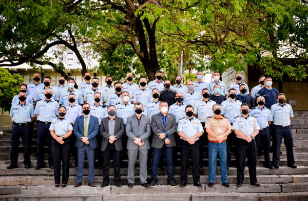 Aesp e Casa Militar capacitam policiais para segurança de autoridades