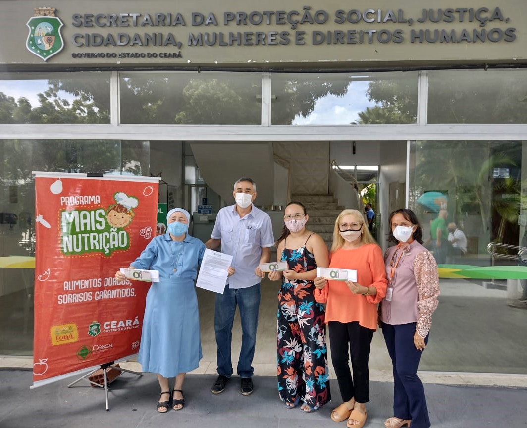 Organizações da Sociedade Civil recebem tíquetes Vale Gás entregues pelo Governo do Ceará