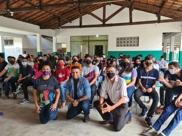 Divisão de Proteção ao Estudante da PCCE realiza palestra em escola pública de Fortaleza e fala sobre Segurança Pública