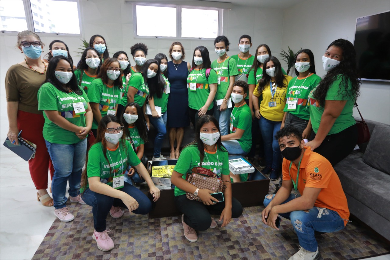 Virando o Jogo inicia terceira edição com mais de 700 jovens matriculados