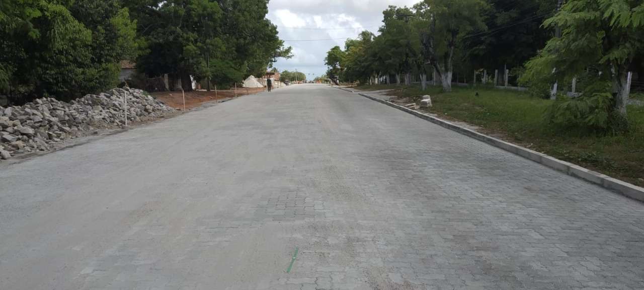 Restauração da CE-341 vai garantir acesso seguro e facilitado às praias de Paracuru e à BR-222