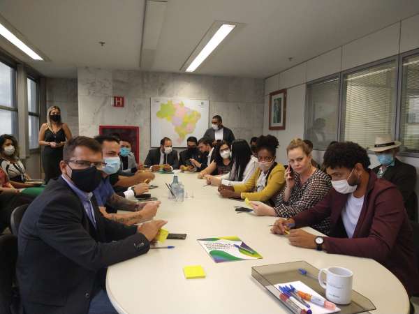 Sejuv participa do Encontro Nacional com Gestores Estaduais da Juventude, em Brasília