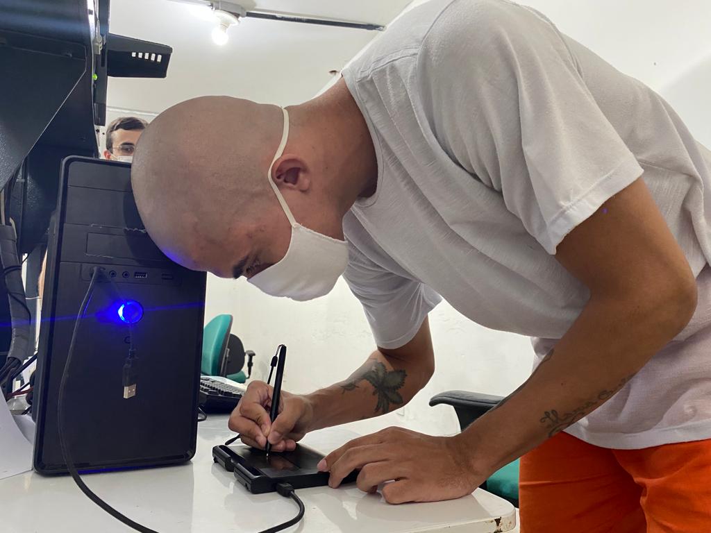 SAP realiza ação social de emissão de carteiras de identidade para internos do sistema prisional