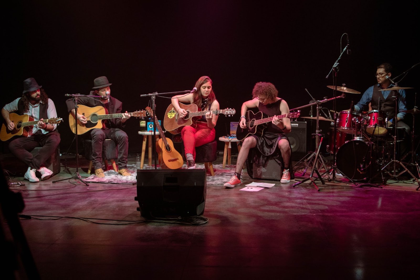 CCBJ retoma atividades presenciais com atrações no Teatro Marcus Miranda