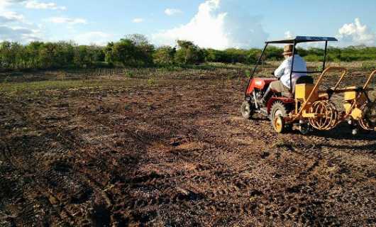 Recursos do Tecnova-CE ajudam empresa de Tauá a desenvolver quadriciclo inovador