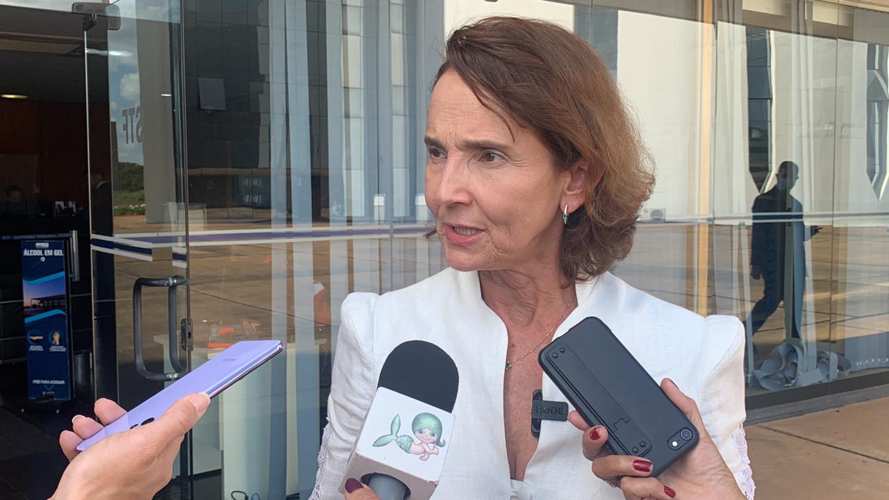 Izolda Cela defende a integralidade do território cearense em agenda no STF