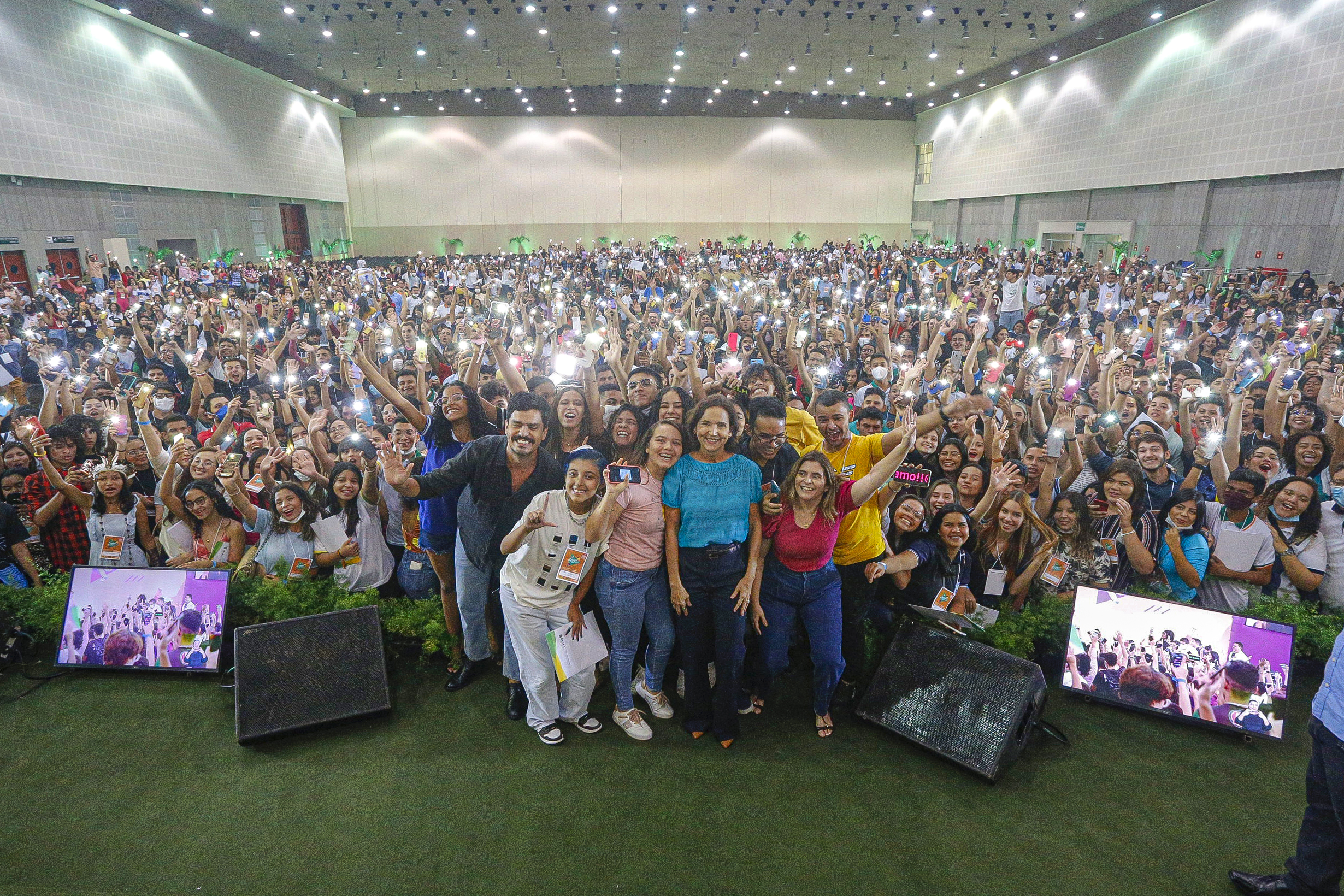 Governadora Izolda Cela abre o III Fórum Estadual dos Grêmios Estudantis incentivando o protagonismo juvenil