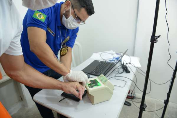 Projeto desenvolvido pela Pefoce e SAP leva serviço de emissão de RG às unidades prisionais cearenses