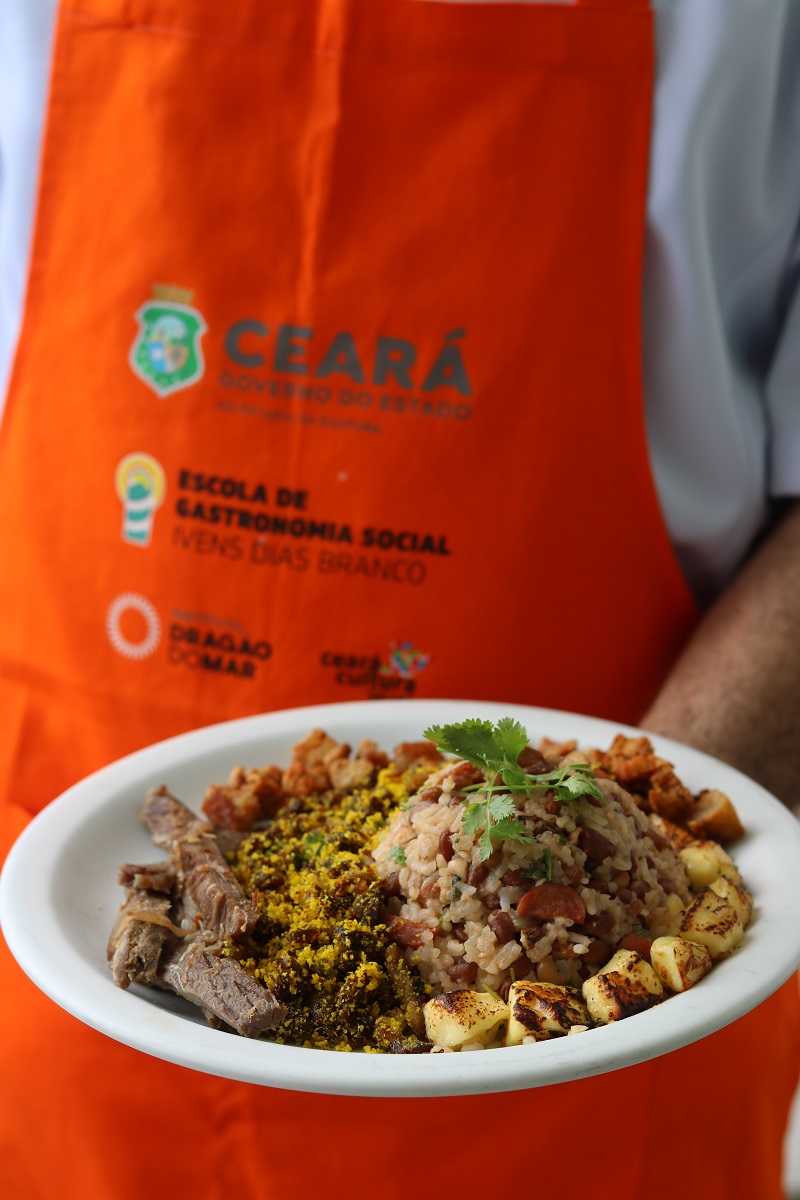 Escola de Gastronomia Social oferta 180 vagas em cursos gratuitos presenciais e on-line para jovens, adultos e idosos