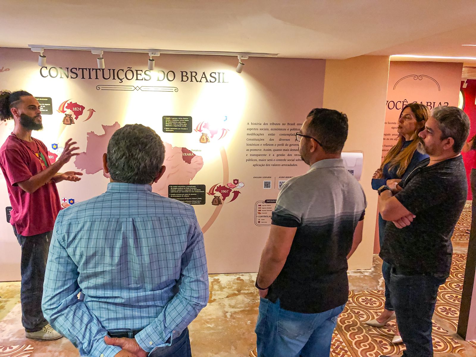 Centro de Memória recebe visita de professores da rede de ensino estadual