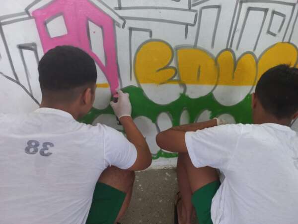 Festival de Arte e Cultura reúne talentos na música, poesia e grafite no Dom Bosco