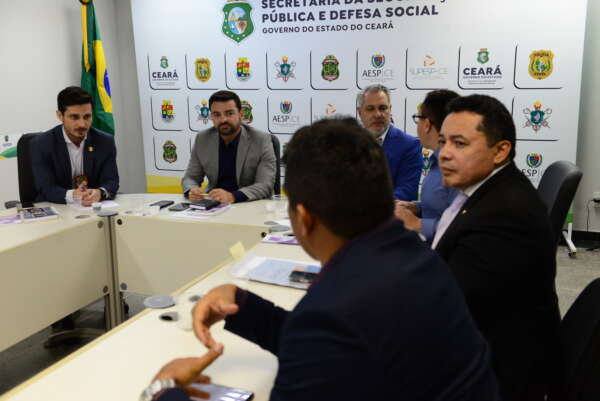 SSPDS recebe representantes do Sindicato dos Policiais Civis