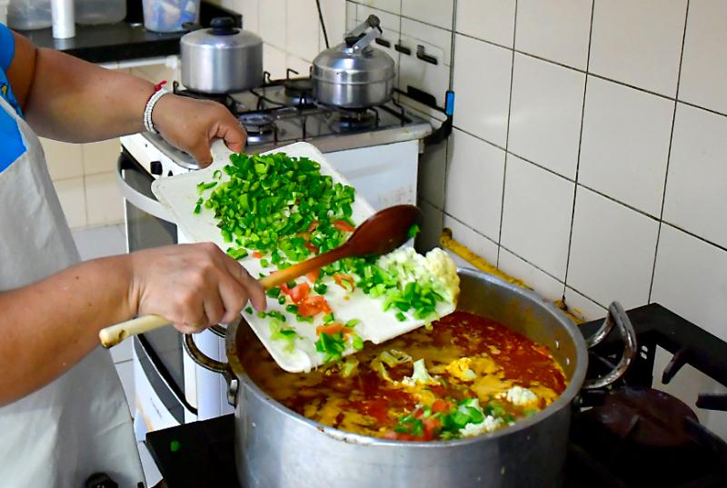 Decreto que regulamenta Cartão Ceará Sem Fome é publicado no Diário Oficial do Estado