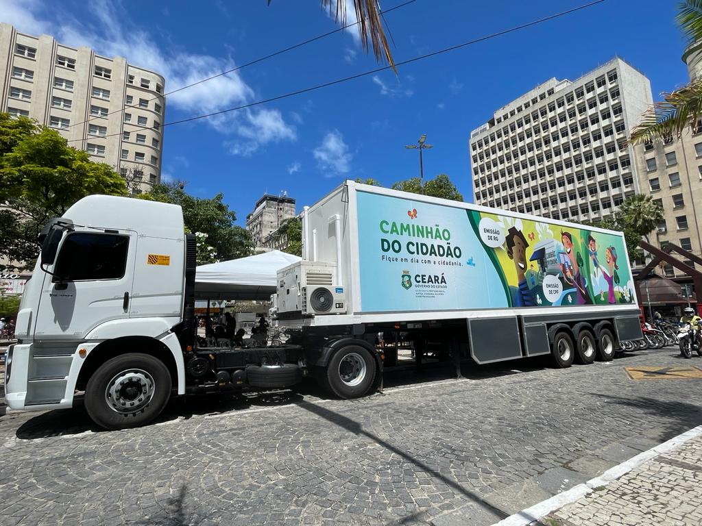 Caminhão do Cidadão tem rota em Fortaleza e em mais cinco municípios cearenses