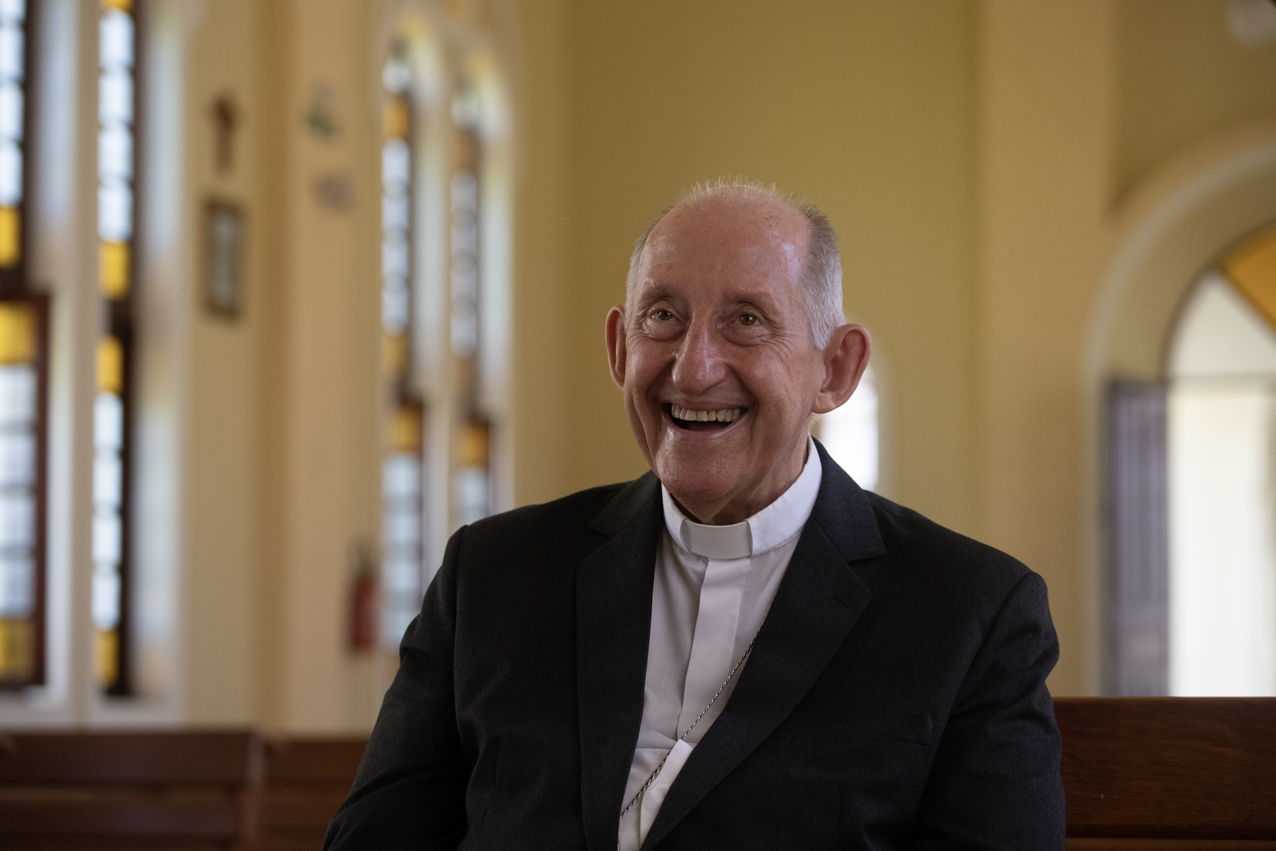 Serviço aos irmãos é ato de fé em Deus e na humanidade: dom José Antonio é condecorado com Medalha da Abolição