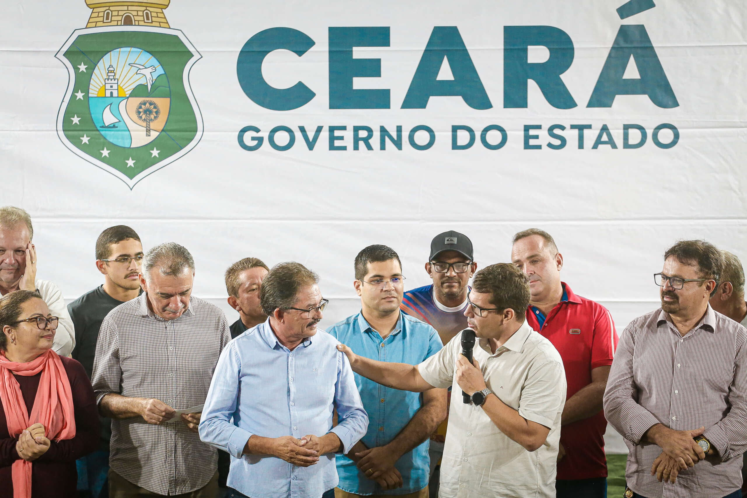 Estado chega a 305 areninhas com entregas em Brejo Santo e Caririaçu