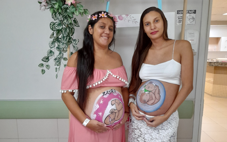 Grávidas internadas no HRN ganham pintura gestacional em ação alusiva ao Dia das Mães