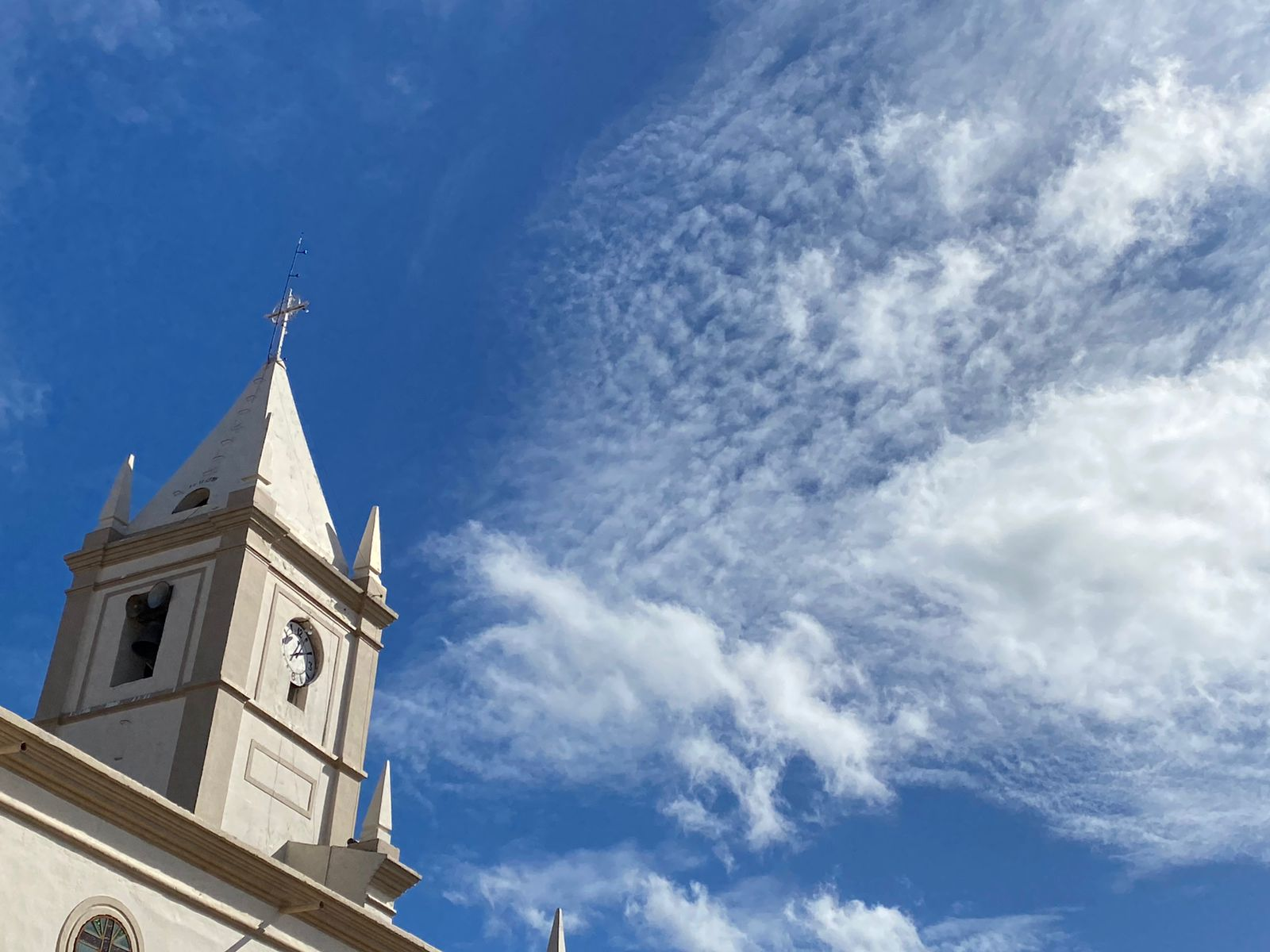 Fim de semana deve ter céu com cobertura variada e possibilidade de chuvas isoladas ao longo do Estado