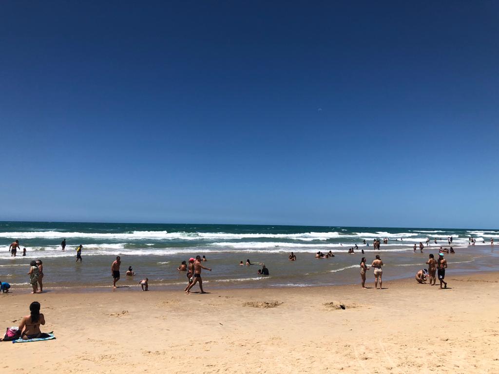 Semace apresenta praias próprias para banho na capital para este final de semana