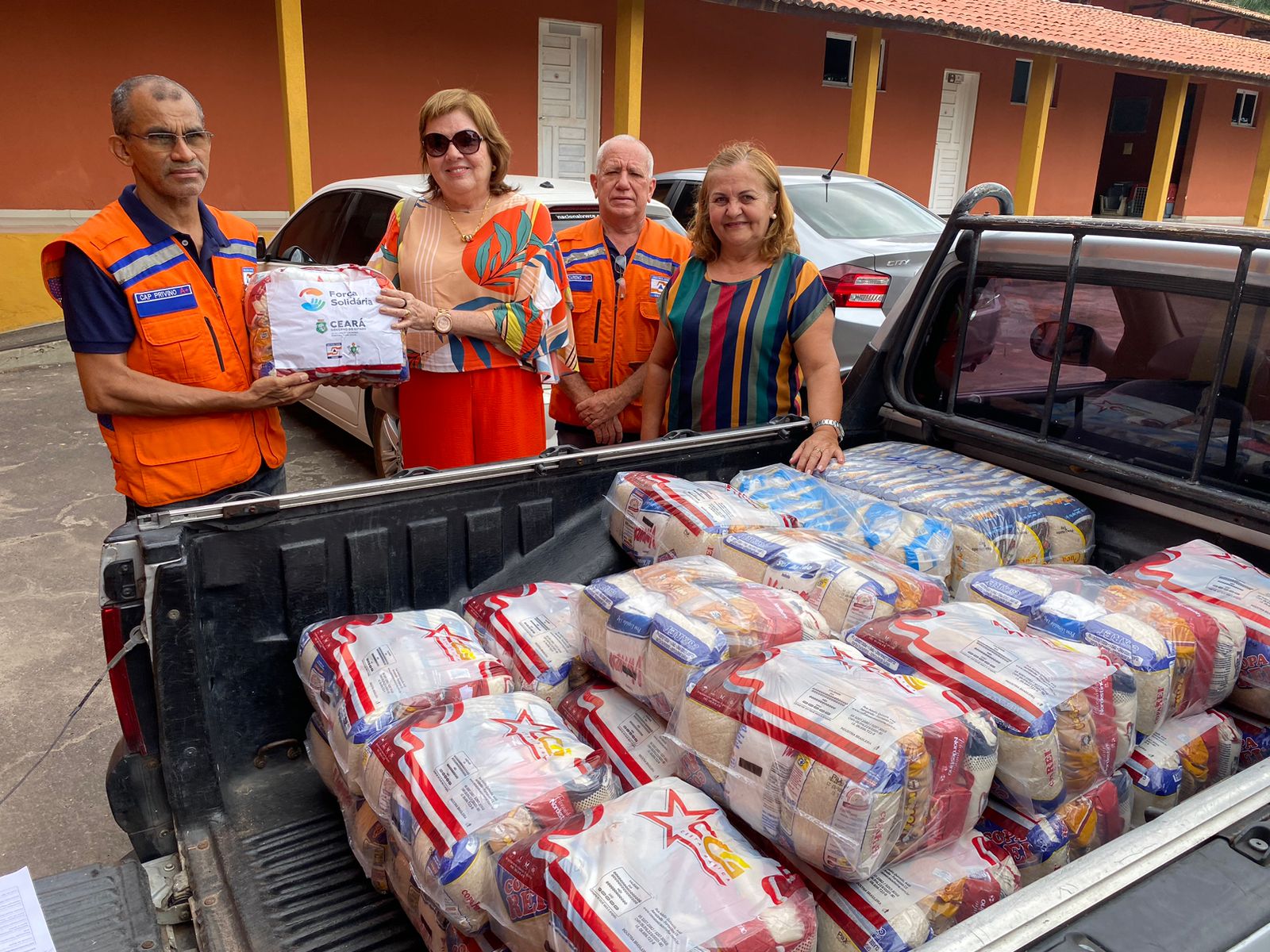 Pacto por um Ceará Sem Fome: 13 entidades recebem alimentos doados em campanhas de arrecadação