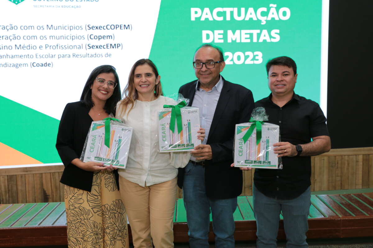 Seduc pactua metas para a educação na rede municipal em 2023