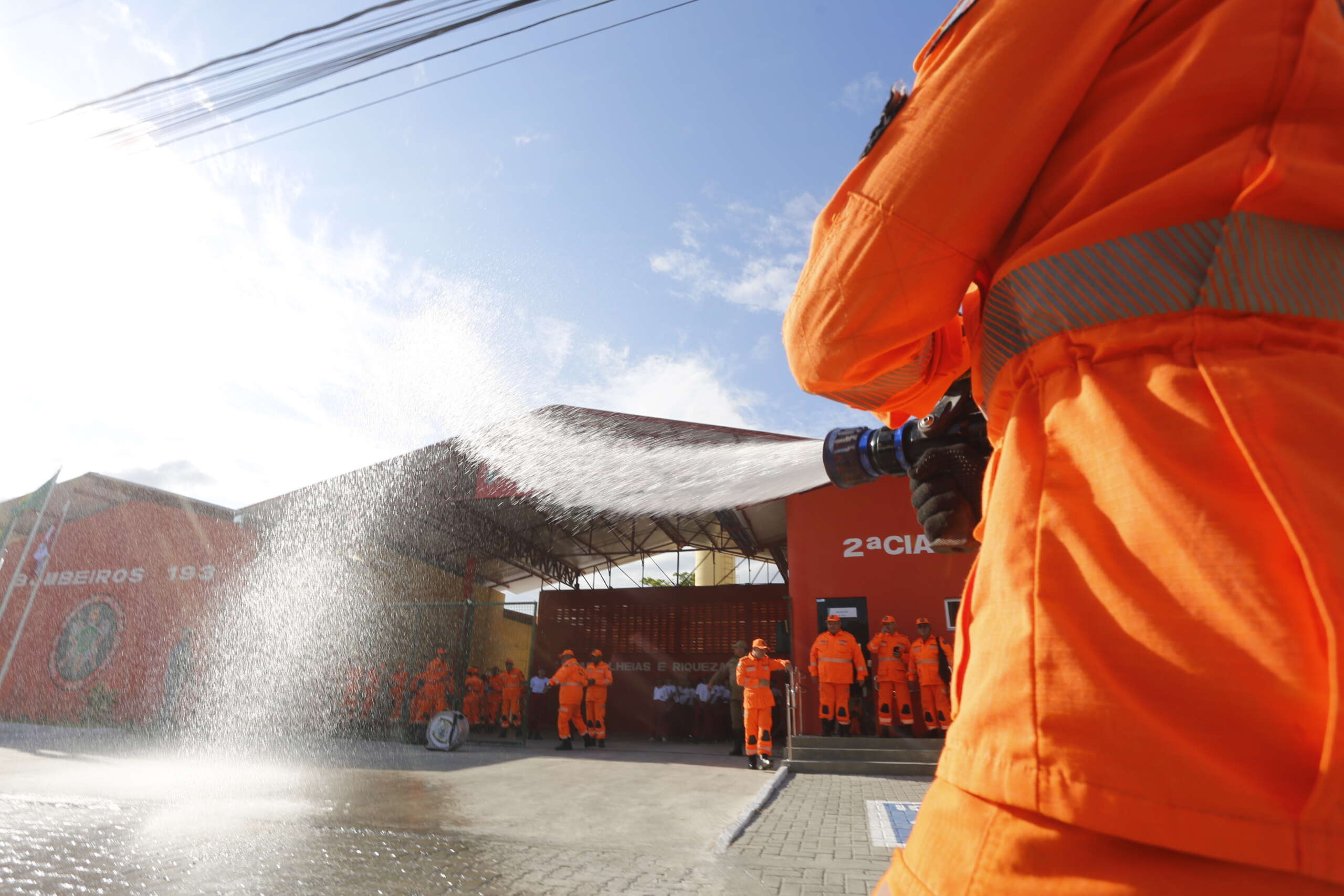 Governo do Ceará inaugura nova sede do Quartel dos Bombeiros, em Horizonte