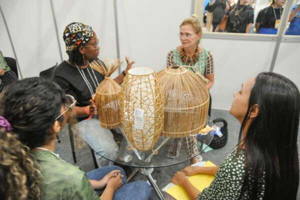 Artesãos cearenses se destacam no Programa Exporta Mais Brasil, do Governo Federal