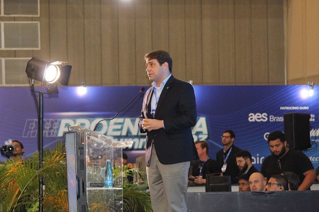 Governo do Ceará fortalece parceria com o setor de energias renováveis no Proenergia Summit